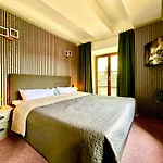 Hotel Zur Post By Rikas 4*