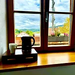 Zur Post By Rikas Bergen (Traunstein)