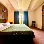 Hotel Zur Post By Rikas