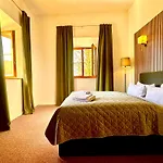 Zur Post By Rikas Hotel