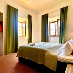 Zur Post By Rikas Hotel Bergen (Traunstein)